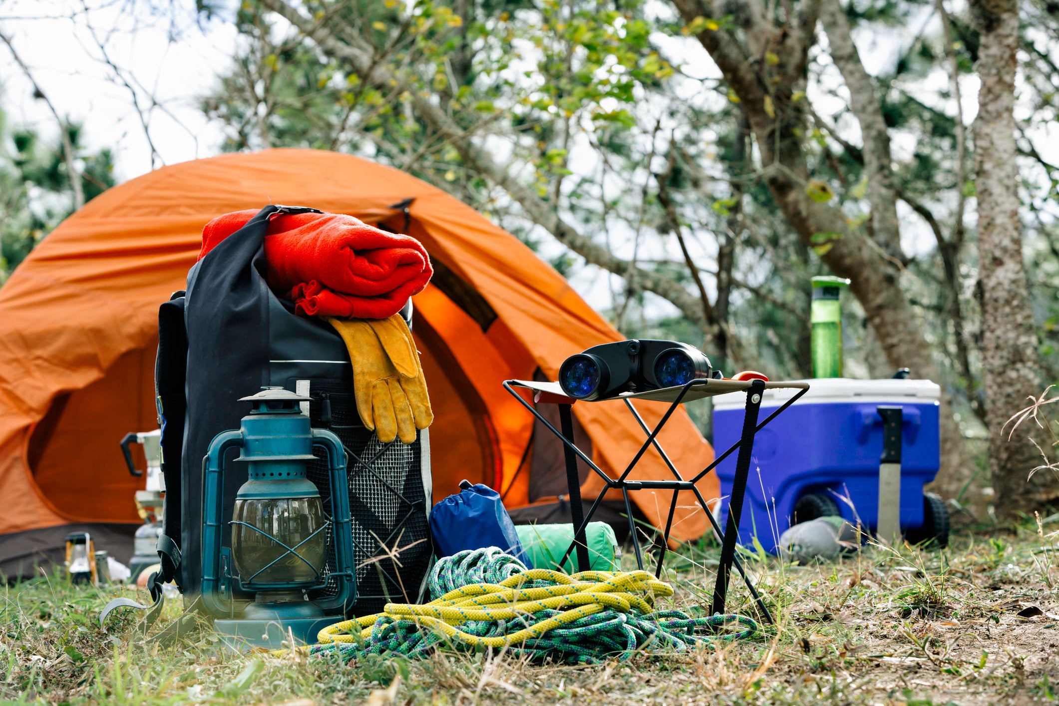 What to Take on Your First Camping Trip - Ultimate Guide