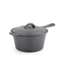 Load image into Gallery viewer, Woods Heritage Cast Iron pot with lid